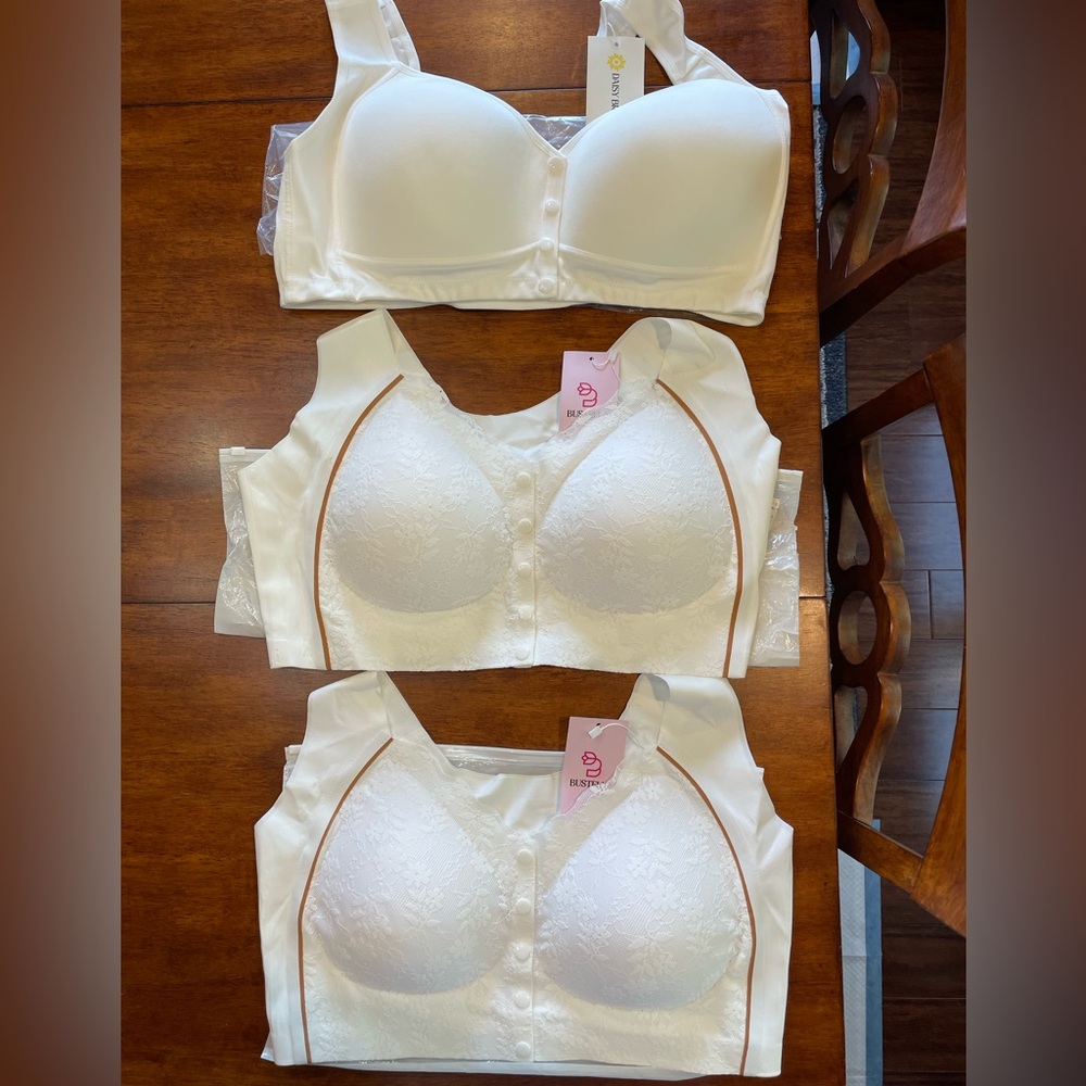 3 bras Soft Lace Longline Front-Closure Bras — White